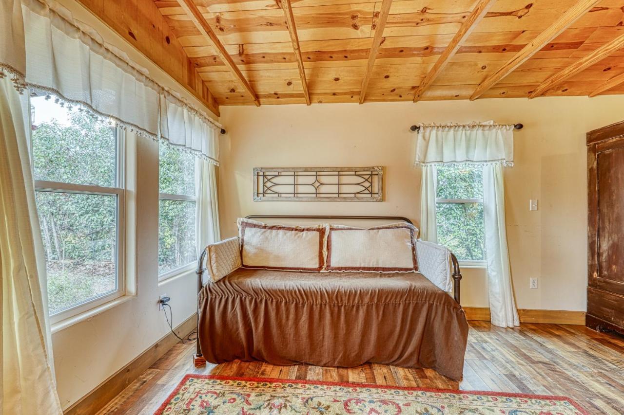 The Studio @ Durst Haus Fredericksburg Exterior foto